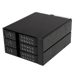 StarTech 3.5" SATA backplane fekete